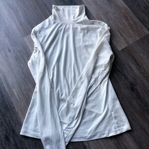 White Turtleneck Long Sleeve Top Women’s Size Medium
